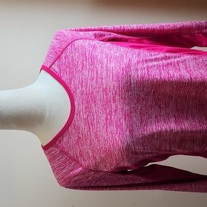 Danskin Now Fitted Women's Pink/Fuchsia Running/Working Out Crew Neck Shirt